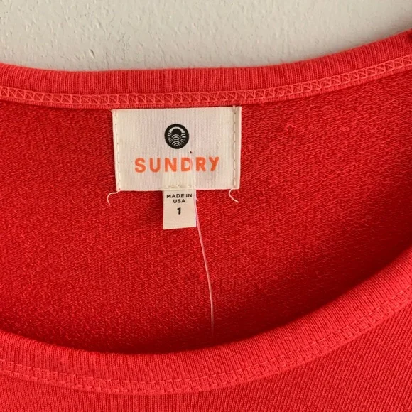 Sundry Raglan sleeve Heart print Sweatshirt Cherry - Picture 4 of 13